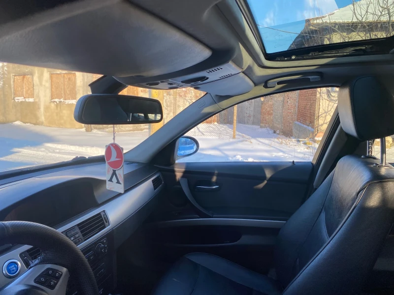 BMW 320 2.0 163к.с., снимка 15 - Автомобили и джипове - 53119041