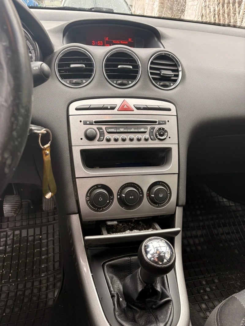 Peugeot 308 Не, снимка 8 - Автомобили и джипове - 53271826