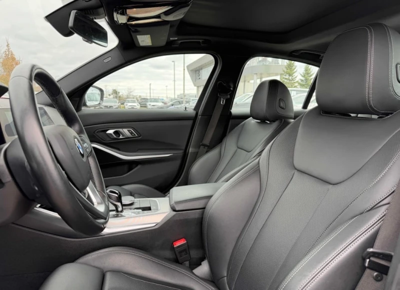 BMW 330 * xDrive * CARFAX * ЗАДНА КАМЕРА * ПОДГРЕВИ, снимка 5 - Автомобили и джипове - 53387726