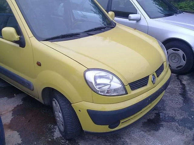 Renault Kangoo 1.5 dci 1.2i 16V, снимка 8 - Автомобили и джипове - 11011626