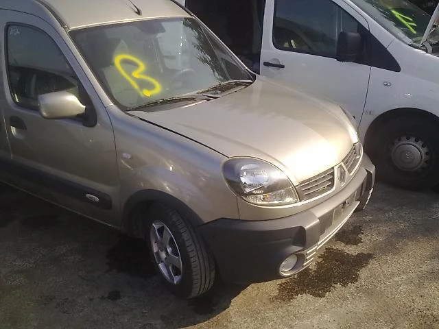 Renault Kangoo 1.5 dci 1.2i 16V, снимка 16 - Автомобили и джипове - 48320185