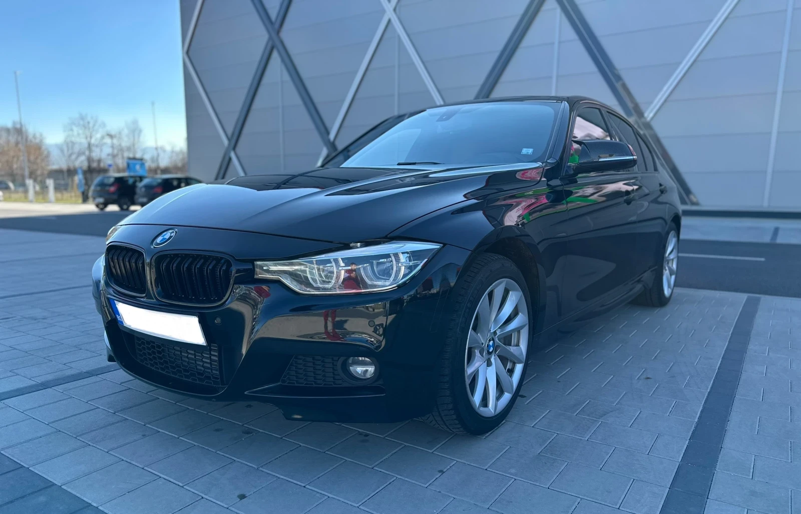 BMW 328 xDrive - изображение 2