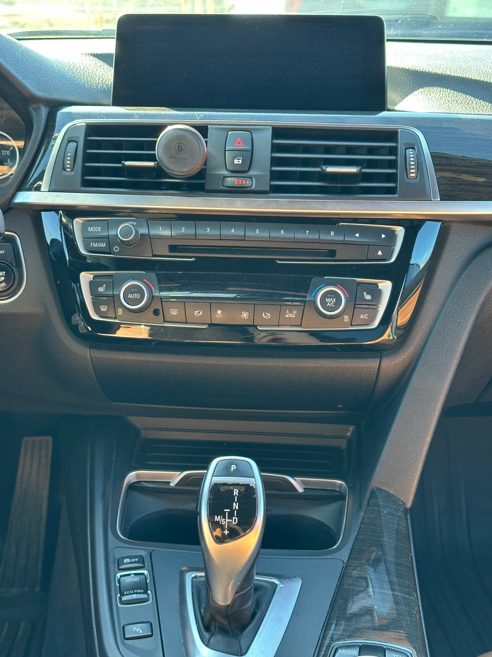 BMW 328 xDrive LCI | Mobile.bg   13