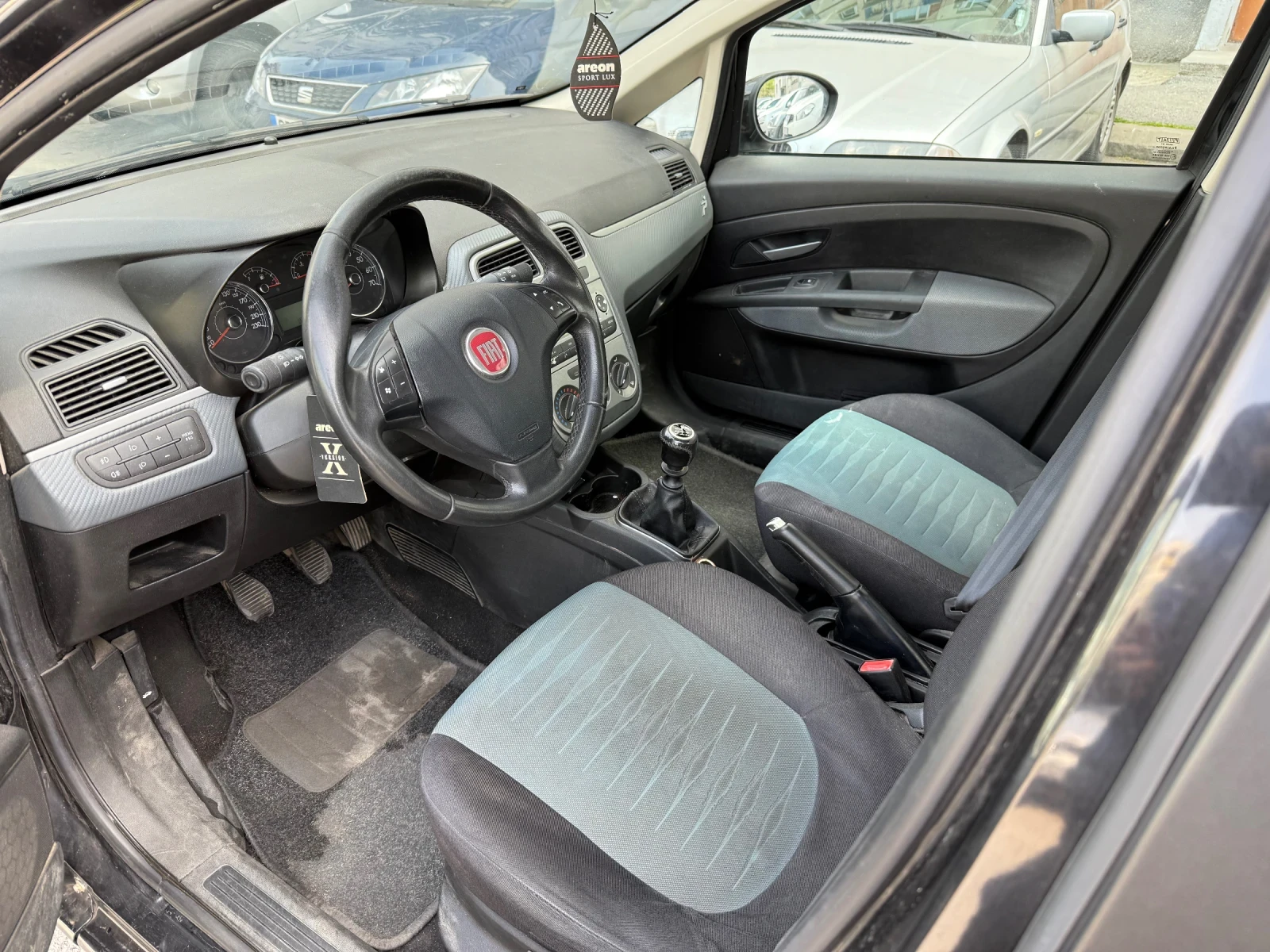 Fiat Punto 1.4  фабричен газ - изображение 6