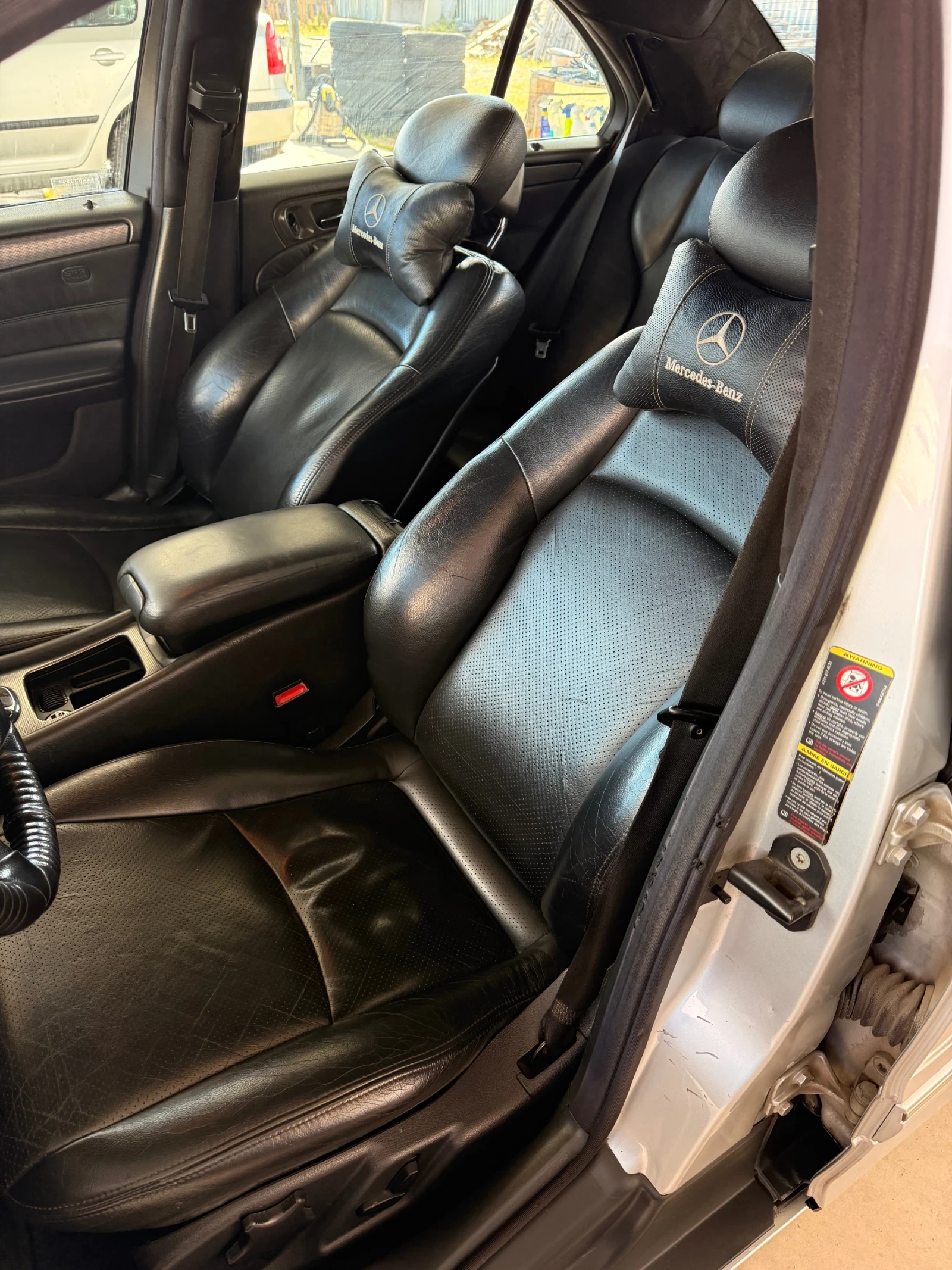 Mercedes-Benz C 270 170к.с. / 5G-tronic / Кожа /Навигация/Регистрирана - изображение 10