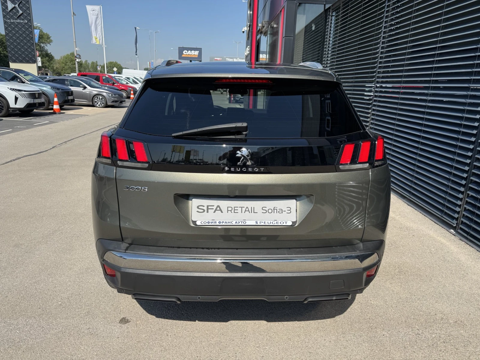 Peugeot 3008 NEW ALLURE 1.5 e-HDi 130 EAT8 EURO 6.2 - изображение 6