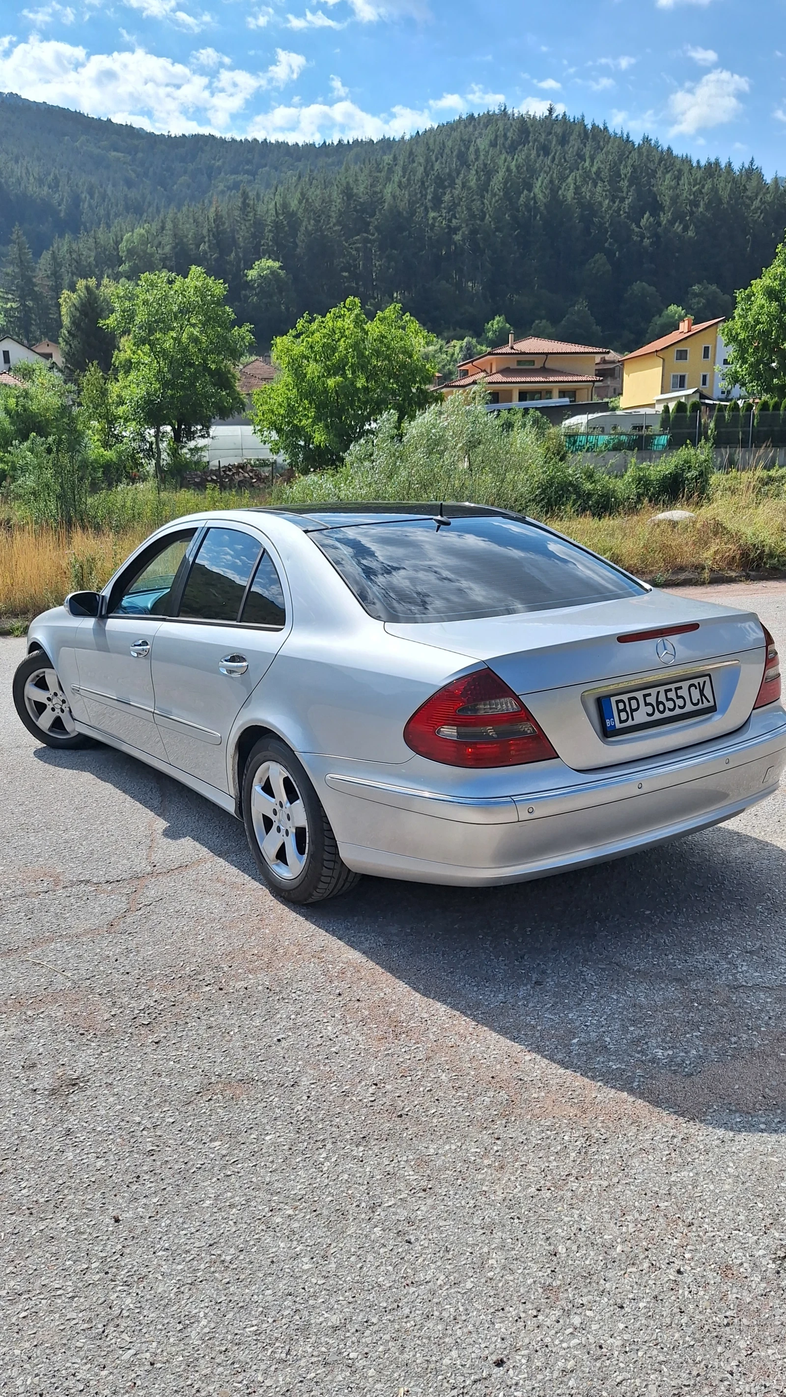 Mercedes-Benz E 270 CDI - изображение 4