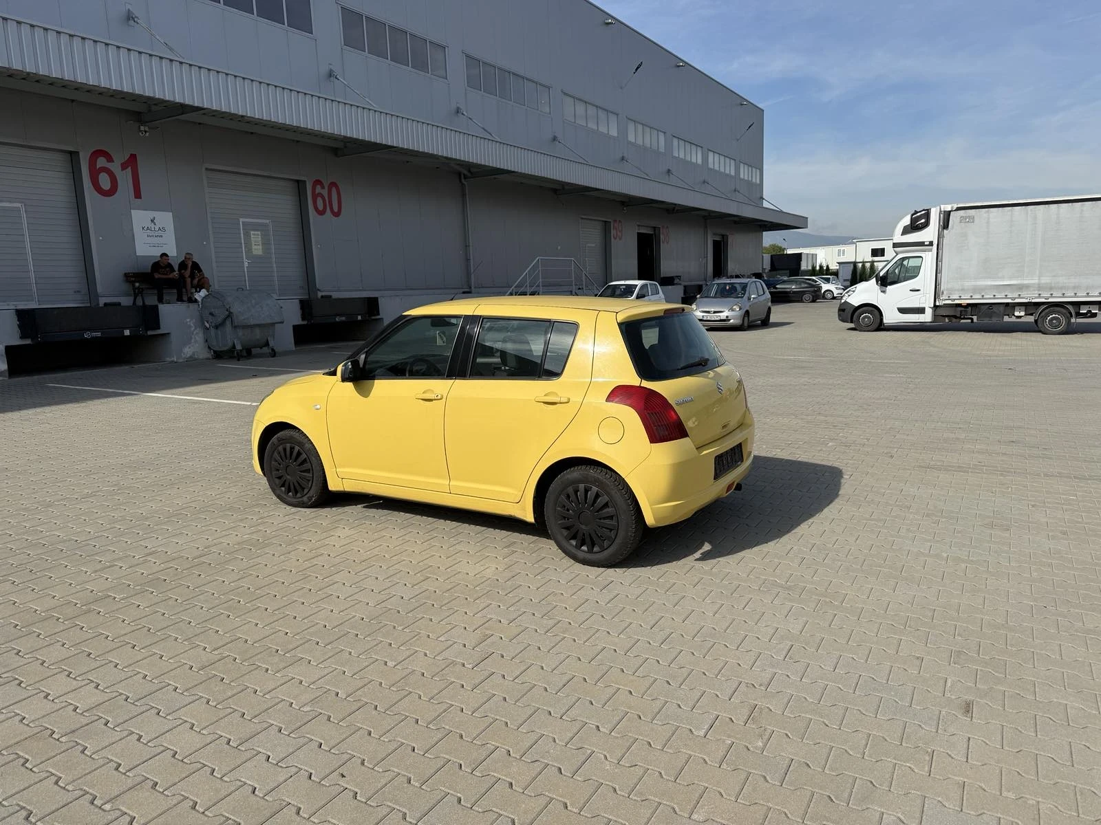 Suzuki Swift  - изображение 5