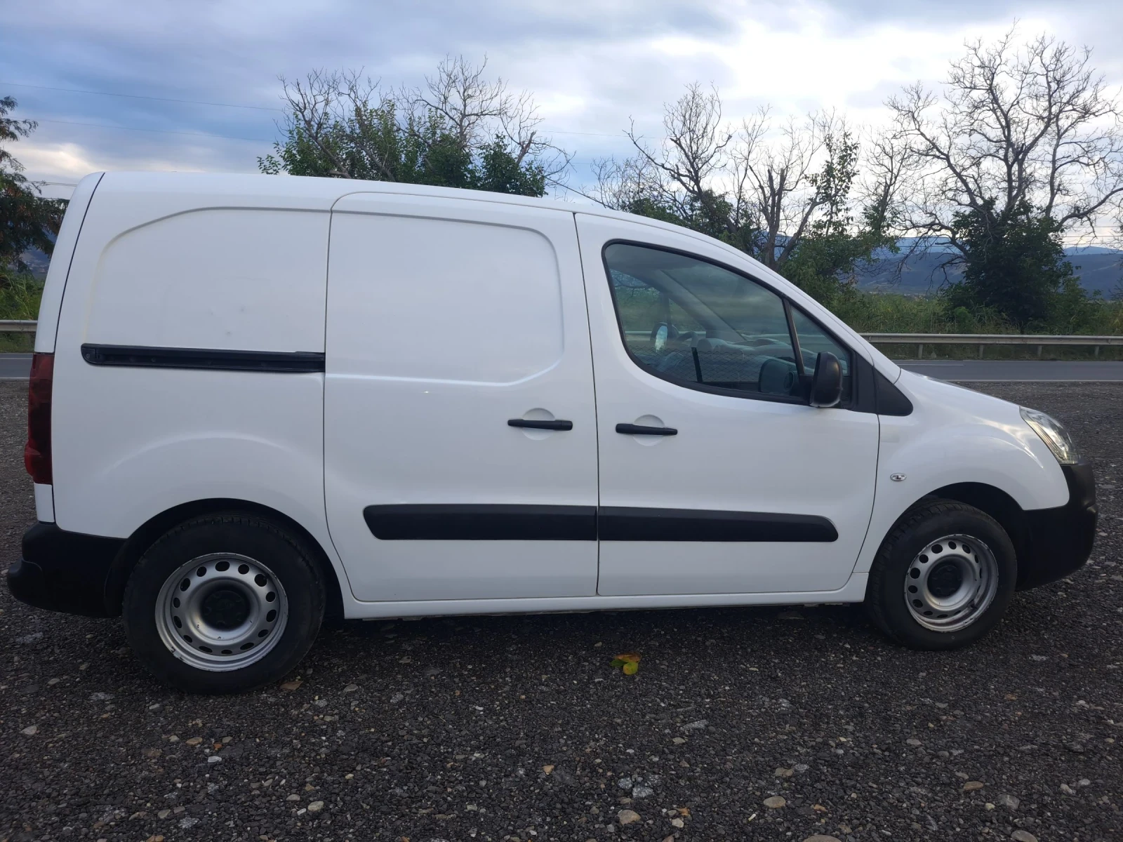 Peugeot Partner 1.6 HDI - изображение 7