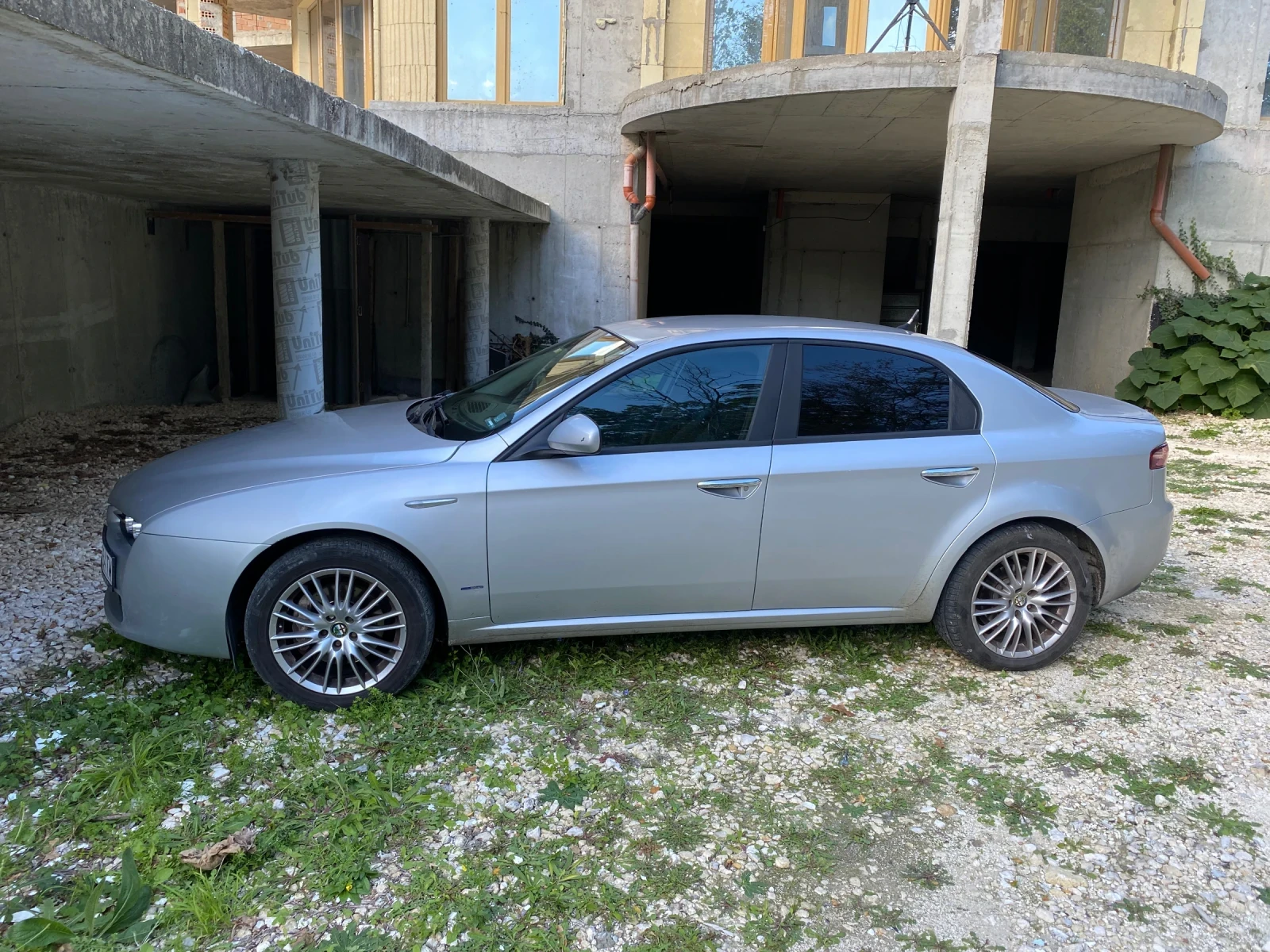 Alfa Romeo 159 2.0 JTDm - изображение 4