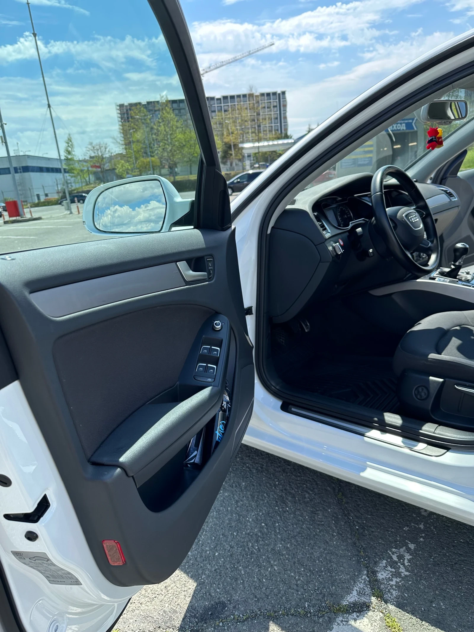 Audi A4 | Mobile.bg � ����������� 12