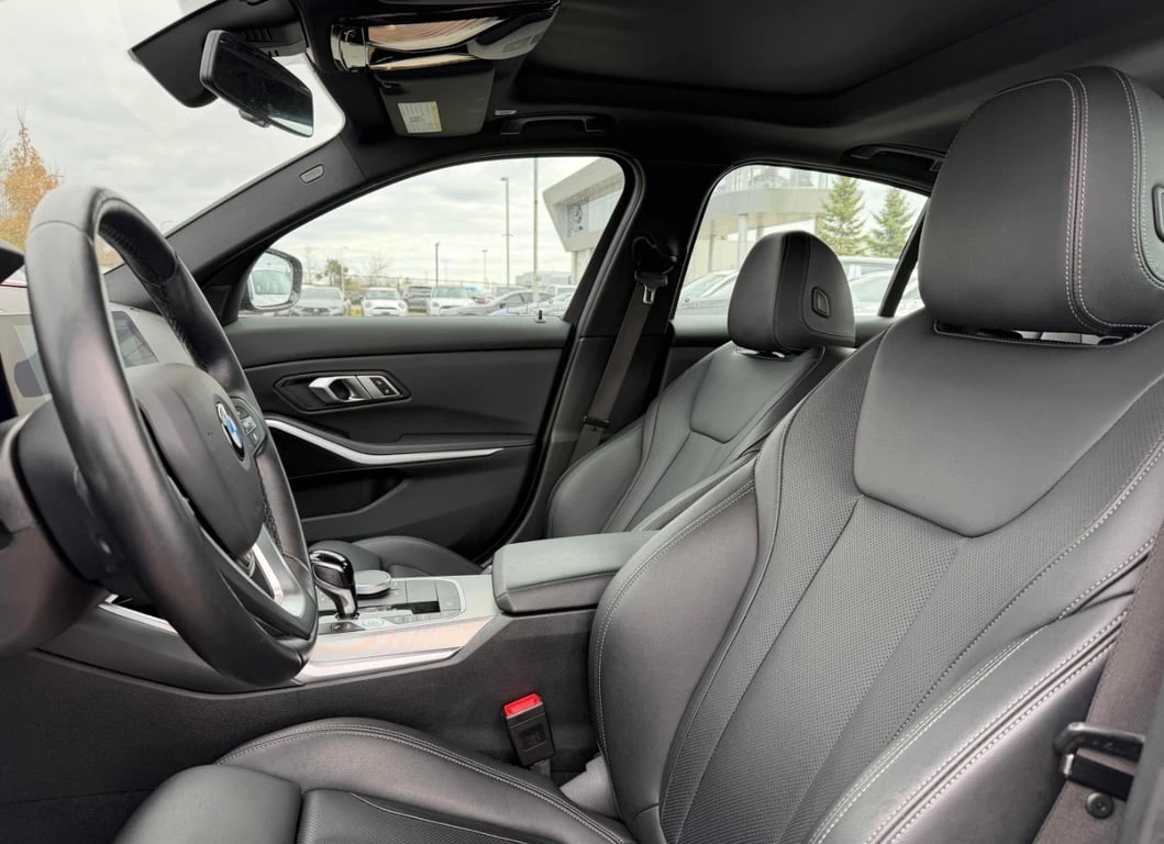 BMW 330 * xDrive * CARFAX * ЗАДНА КАМЕРА * ПОДГРЕВИ - изображение 5