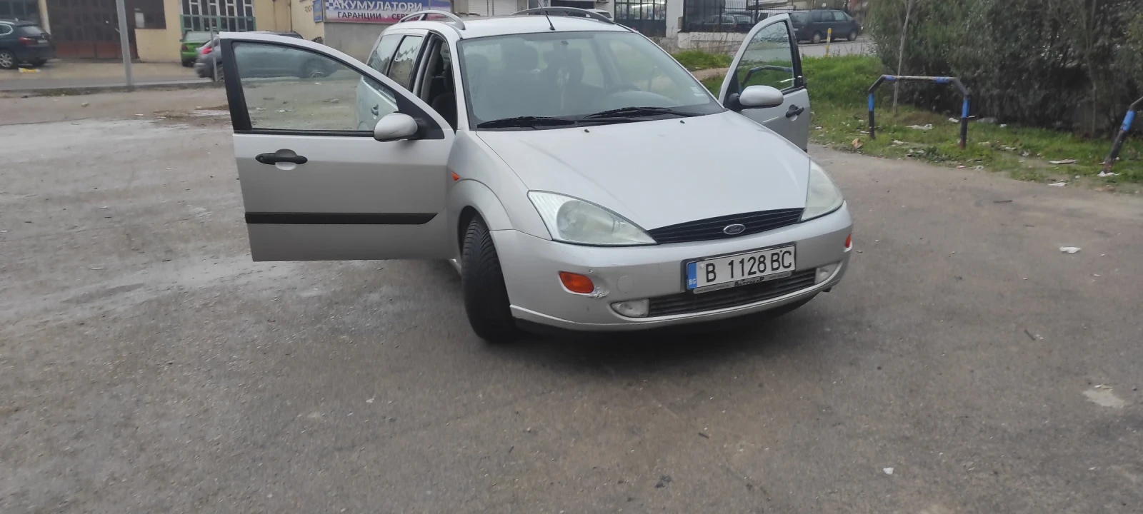Ford Focus ��1 | Mobile.bg � ����������� 10