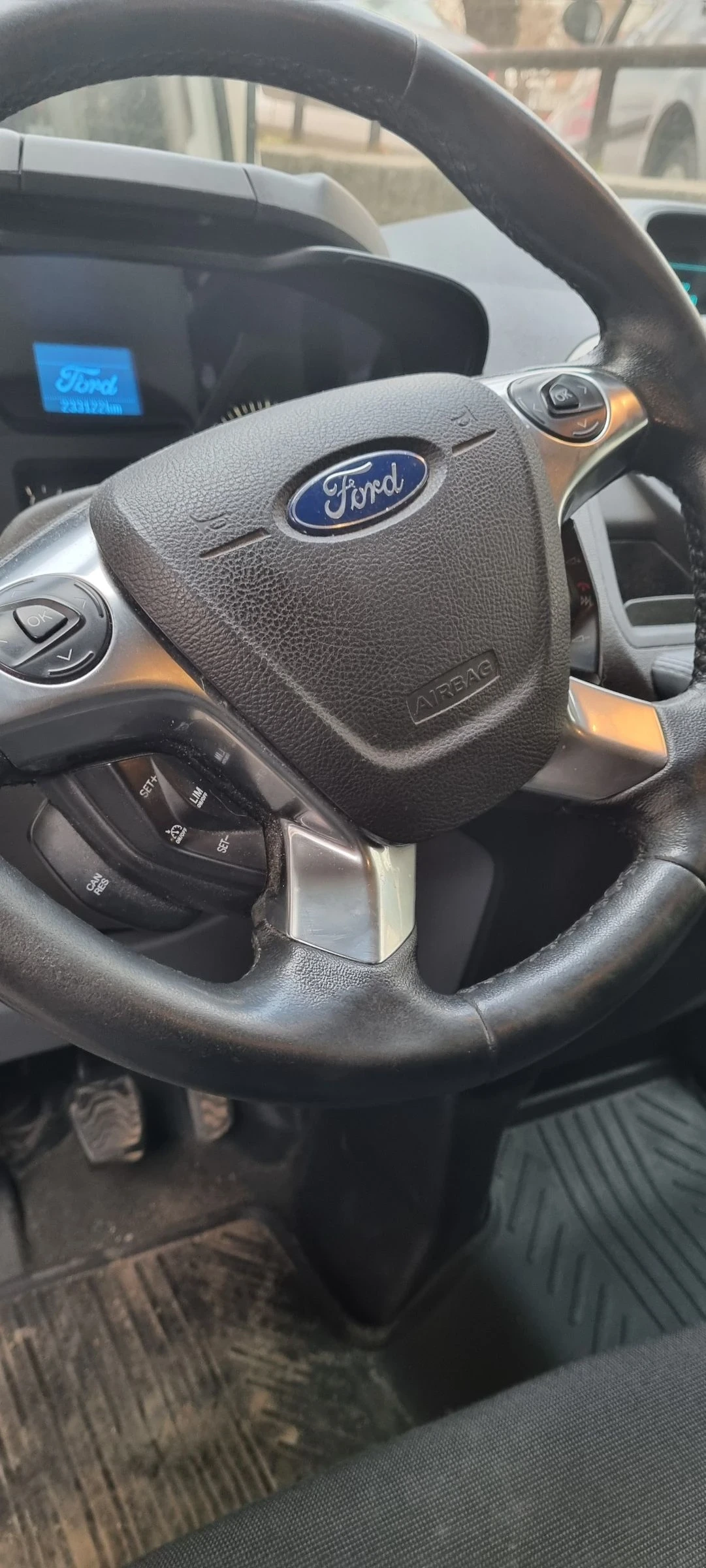 Ford Transit Custom 2.2 дизел , снимка 13 - Автомобили и джипове - 54456270