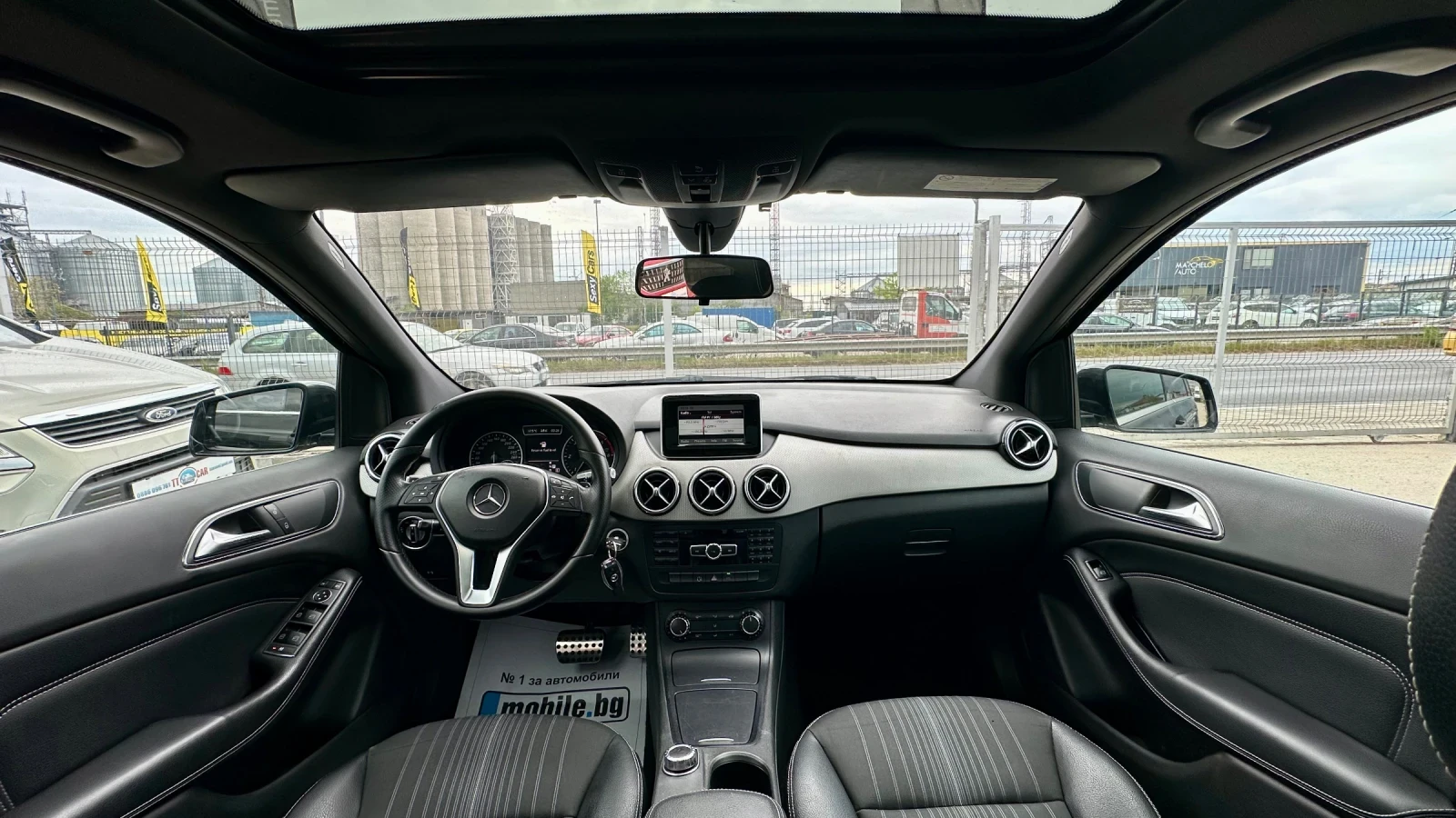 Mercedes-Benz B 180 Ксенон!Лед!Кожа!Панорама!Нов съединител!!!, снимка 10 - Автомобили и джипове - 54887566