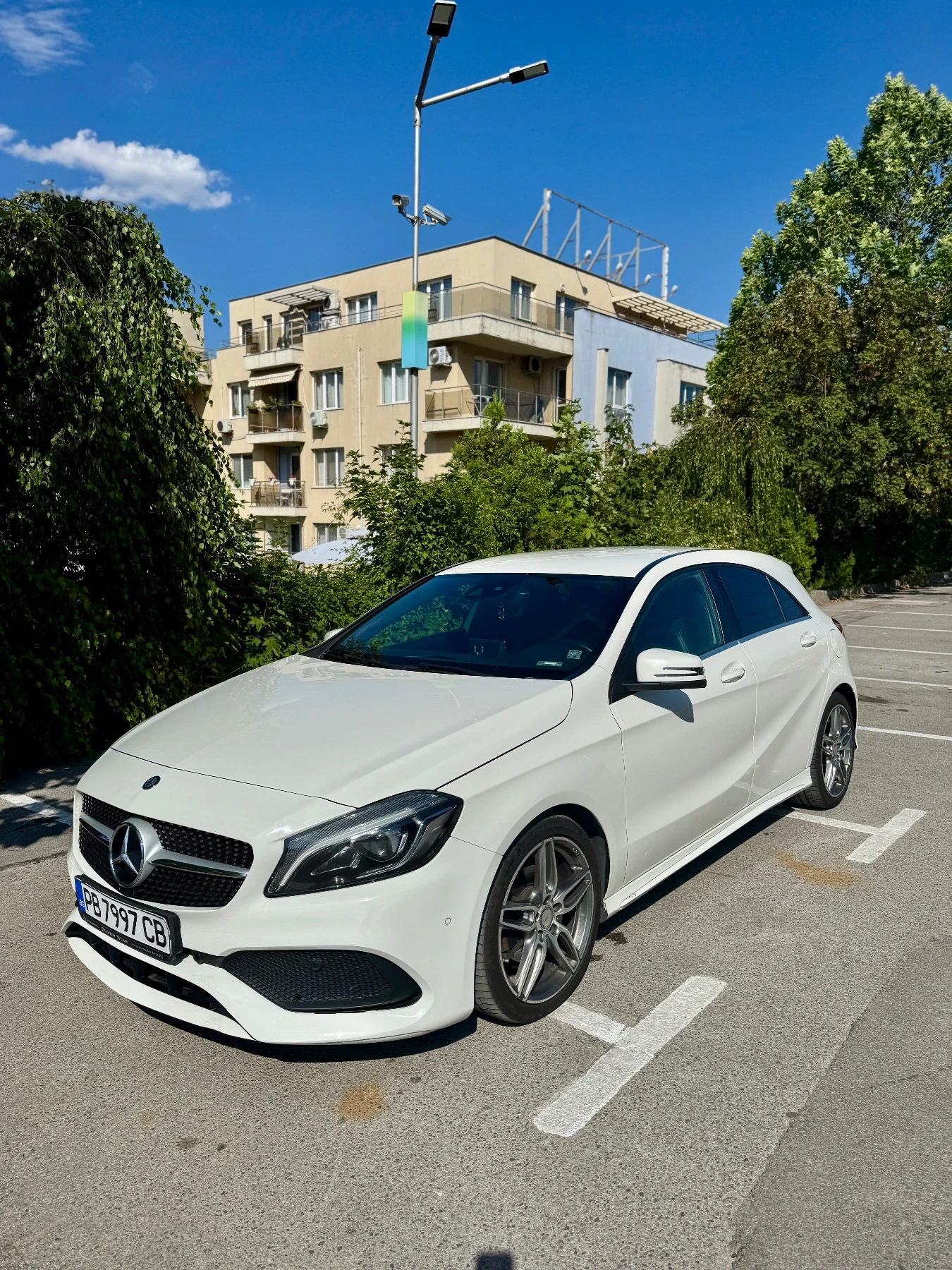 Mercedes-Benz A 180