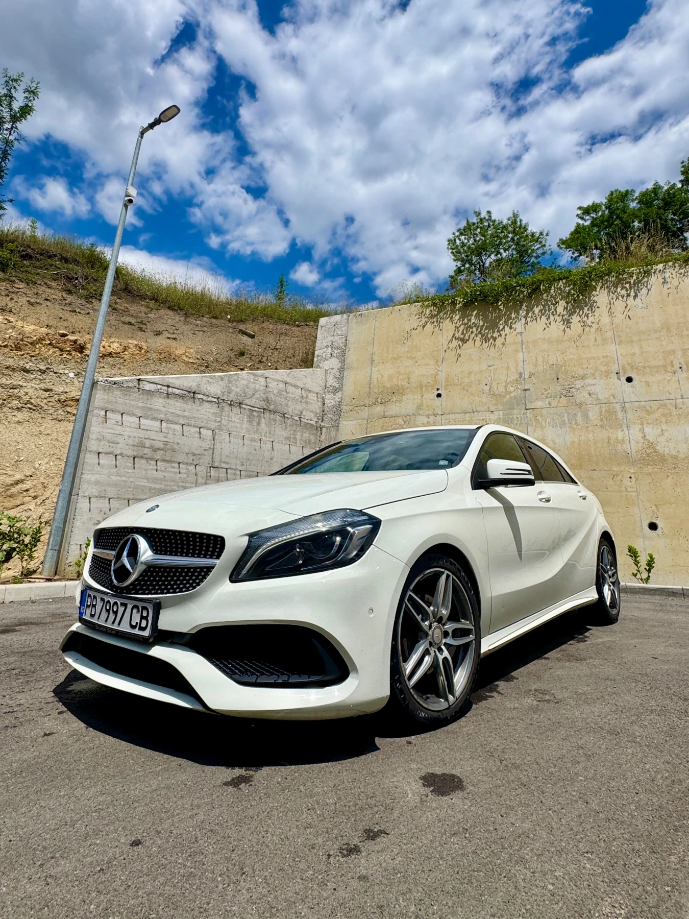 Mercedes-Benz A 180