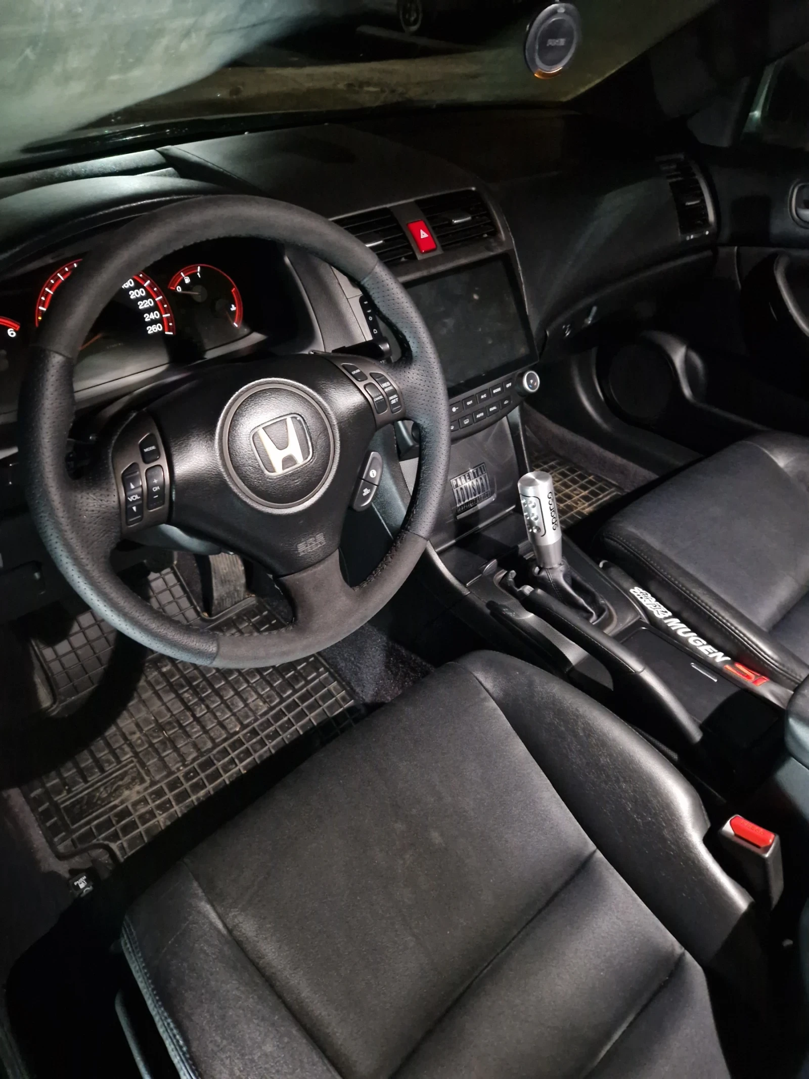 Honda Accord 2.2 CTDi, снимка 10 - Автомобили и джипове - 55023974