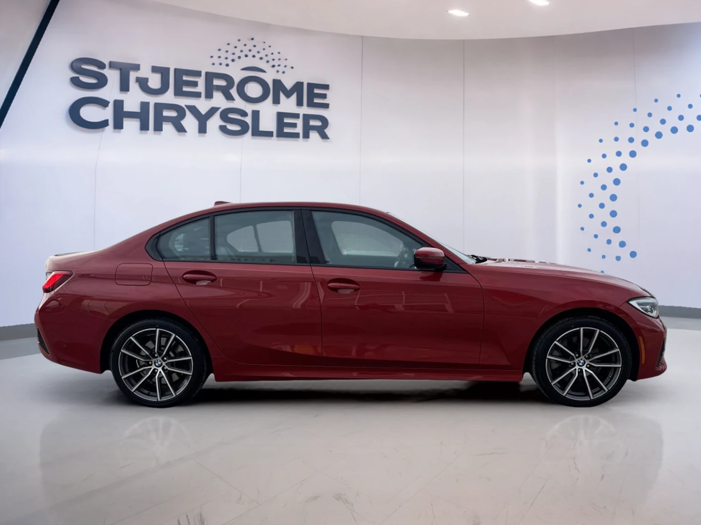 BMW 330 * PANORAMA * AWD * Автокредит (Цена до България), снимка 4 - Автомобили и джипове - 55101954