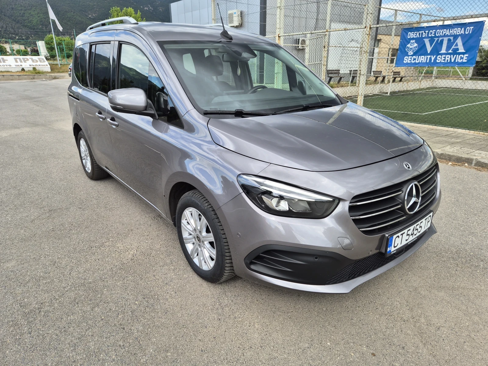Mercedes-Benz T-класа T180 PROGRESIVE, снимка 2 - Автомобили и джипове - 55190635