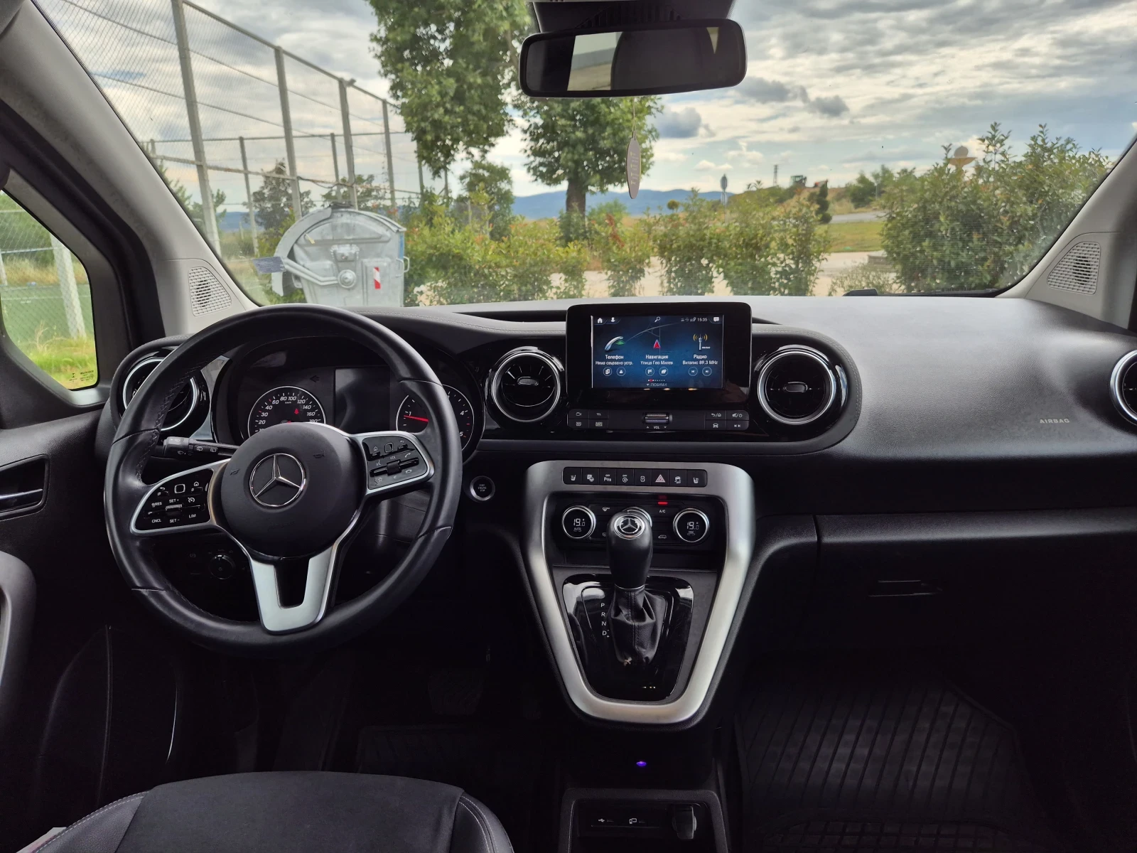 Mercedes-Benz T-класа T180 PROGRESIVE, снимка 10 - Автомобили и джипове - 55190635