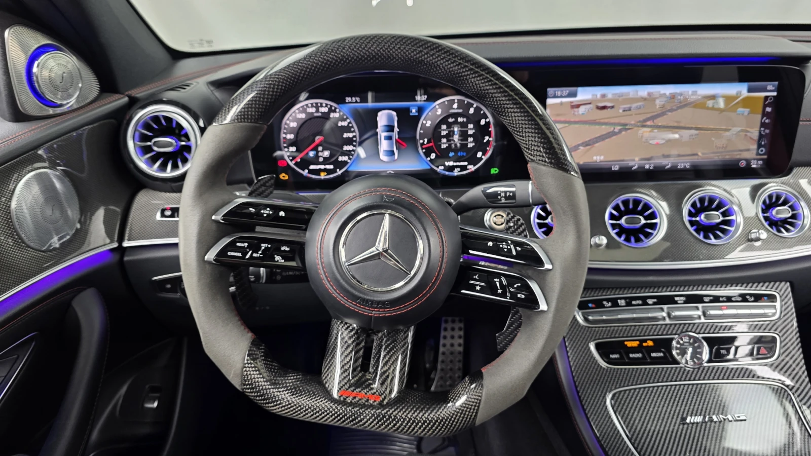 Mercedes-Benz E 43 AMG 360* DIS* ОБДУХ* МАСАЖ* HUD* FULL* КРАЙНА ЦЕНА, снимка 6 - Автомобили и джипове - 55301304