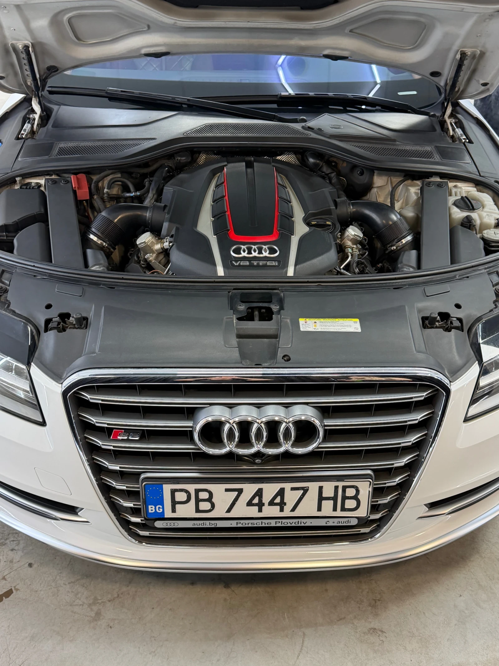 Audi S8 Реални км, снимка 6 - Автомобили и джипове - 55407262