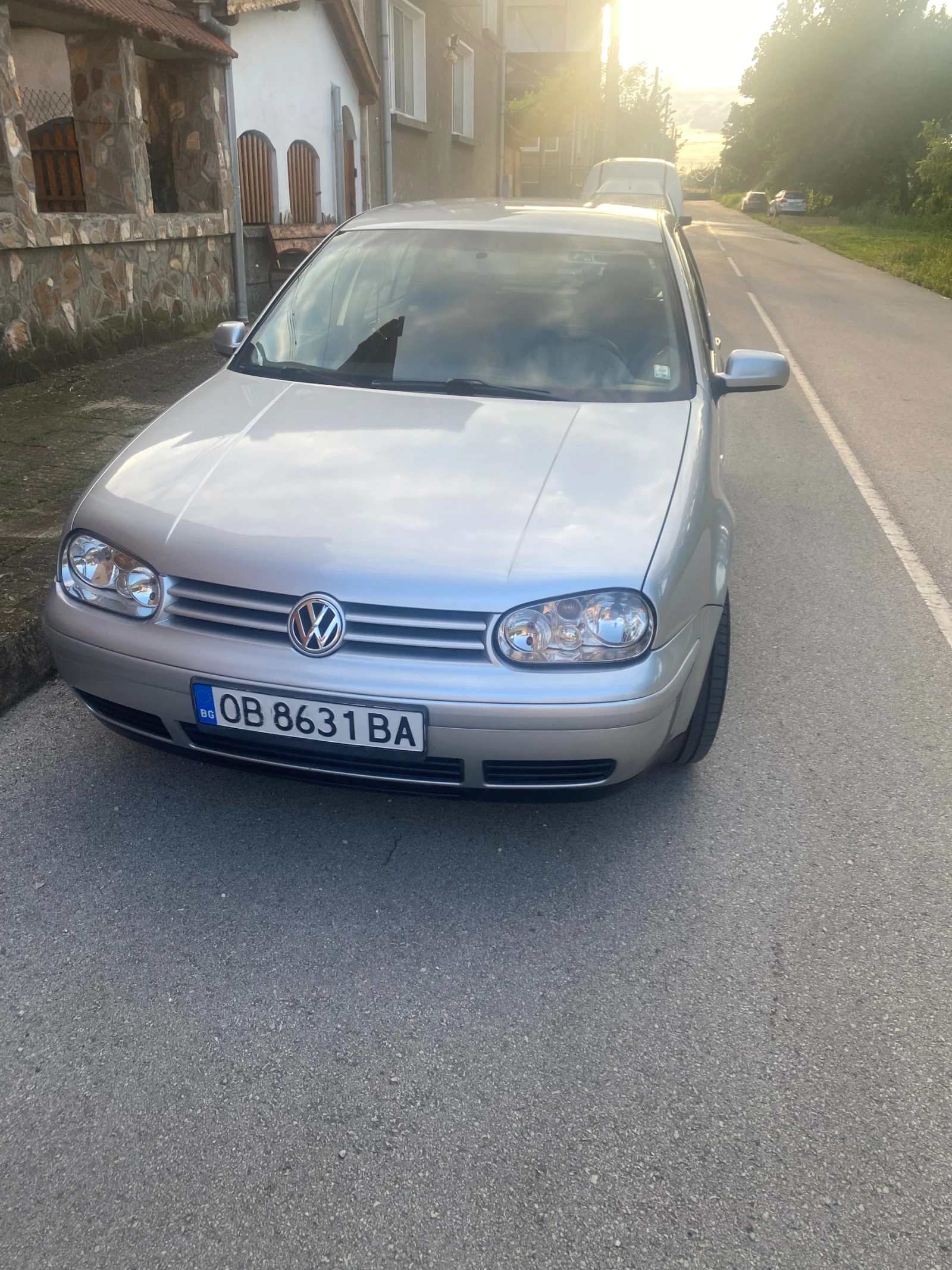 VW Golf, снимка 7 - Автомобили и джипове - 55409699