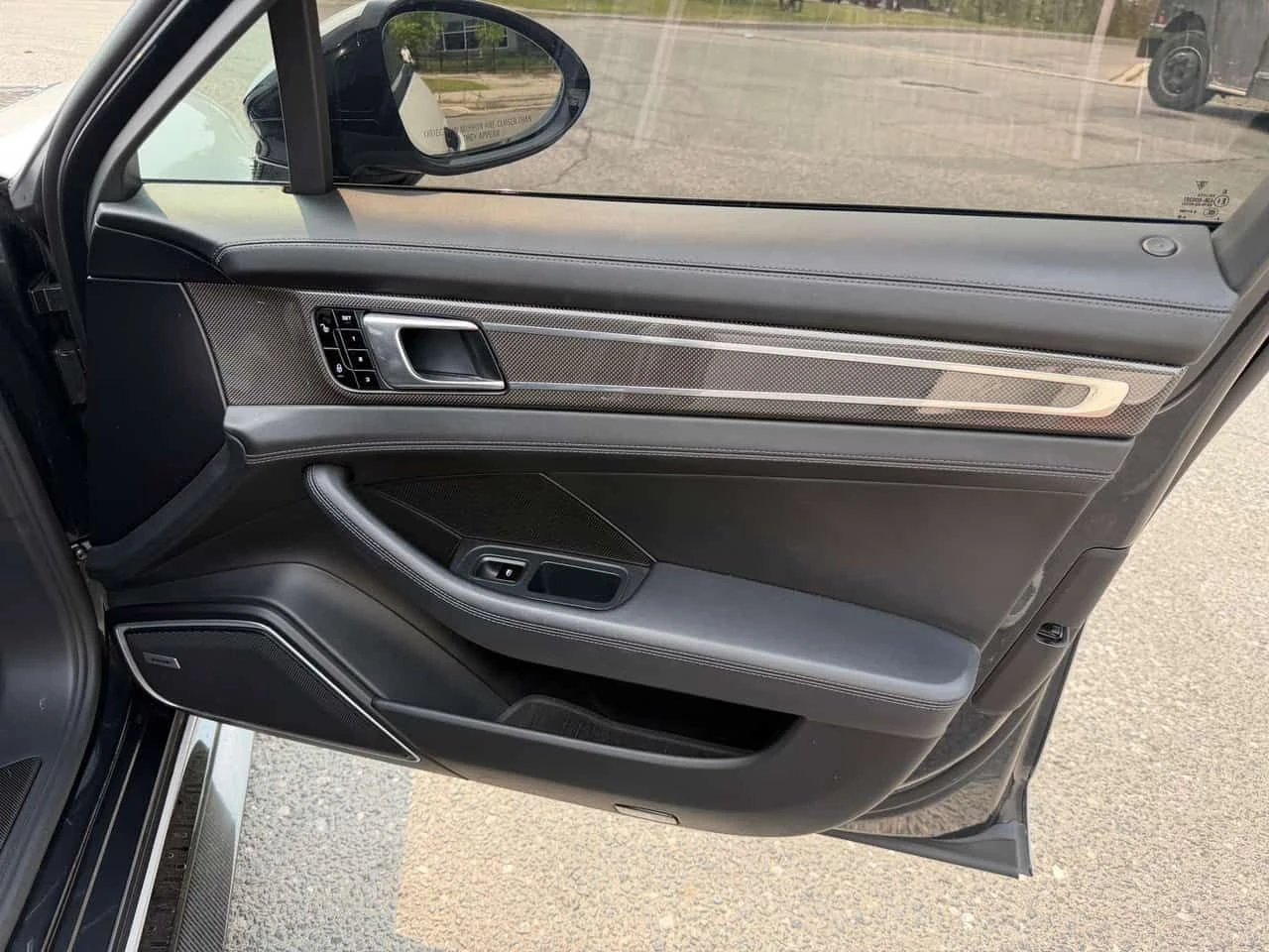 Porsche Panamera Turbo  CARFAX, снимка 14 - Автомобили и джипове - 55652071