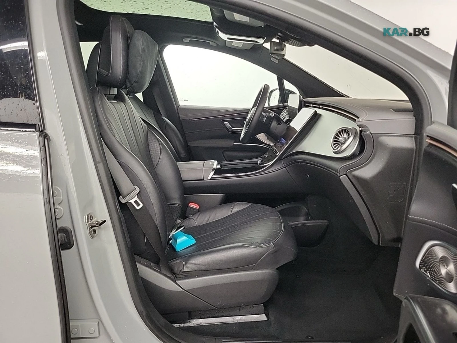 Mercedes-Benz EQS 450* AMG* 4MATIC* 360* ОБДУХ* М.ТОЧКА* DISTRONIC, снимка 13 - Автомобили и джипове - 56004831