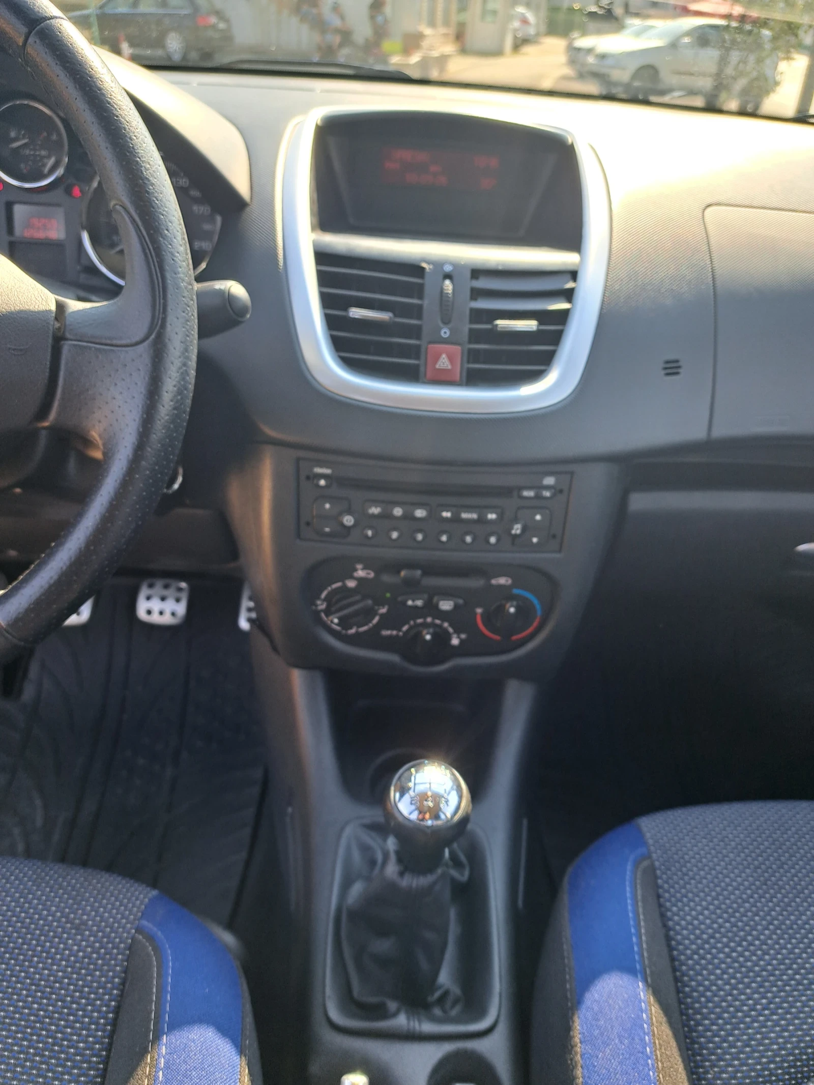 Peugeot 206 206+ 1.4 hdi !! 126000 km!!, снимка 12 - Автомобили и джипове - 56019248