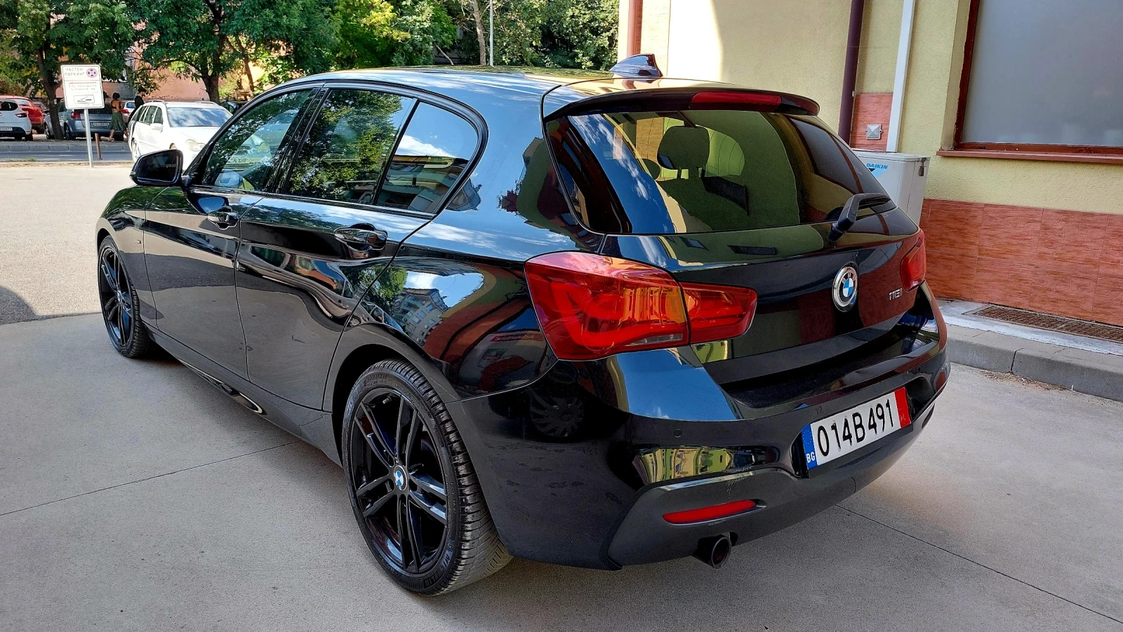 BMW 118 118 I M paket, снимка 4 - Автомобили и джипове - 56138683