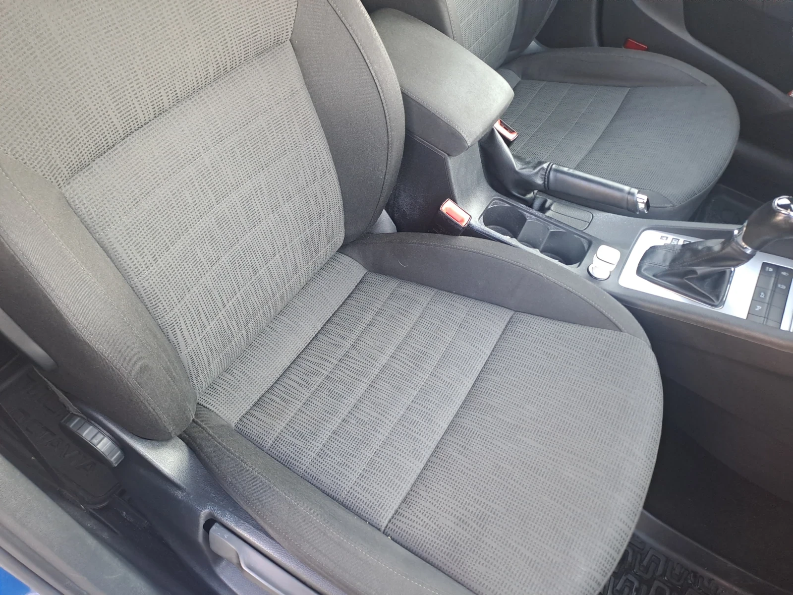 Skoda Octavia, снимка 14 - Автомобили и джипове - 56647184