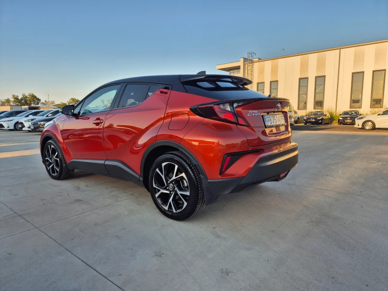 Toyota C-HR  CLUB 1.8 HYBRID AT, снимка 3 - Автомобили и джипове - 51588307