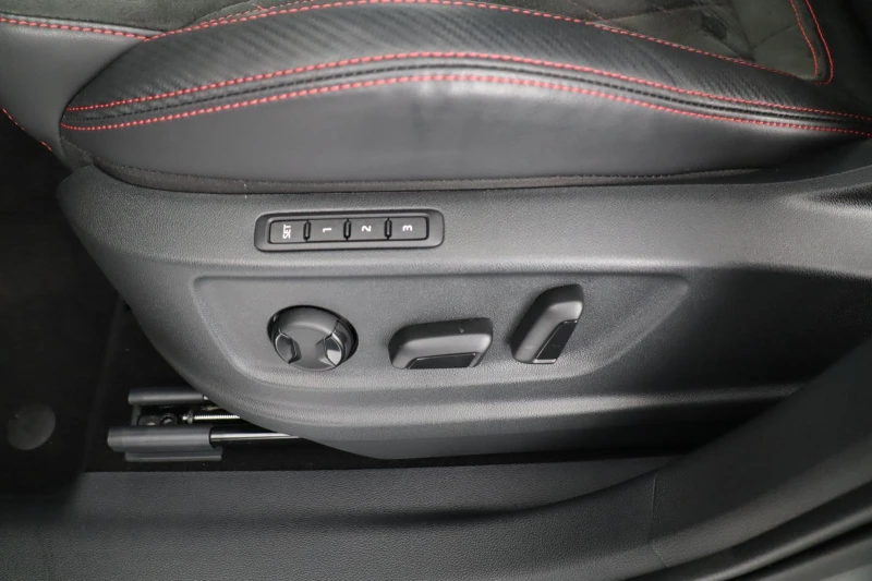 Skoda Kodiaq 2.0TSI* RS* 4X4* DSG* DISTR* MEMORY* CAM* LED* CAR, снимка 8 - Автомобили и джипове - 52441312