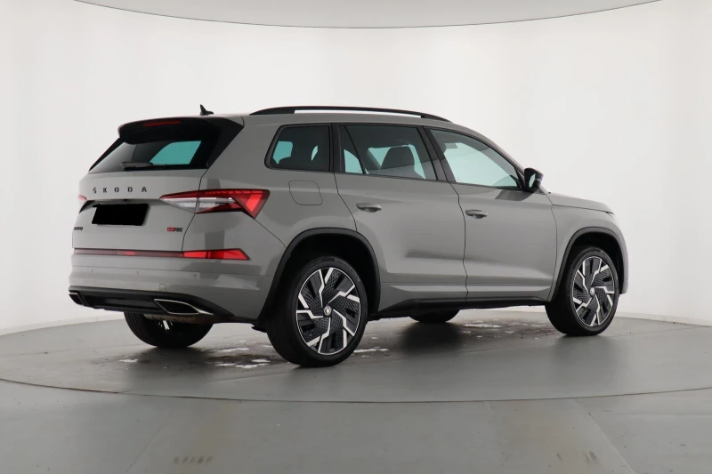 Skoda Kodiaq 2.0TSI* RS* 4X4* DSG* DISTR* MEMORY* CAM* LED* CAR, снимка 4 - Автомобили и джипове - 52441312