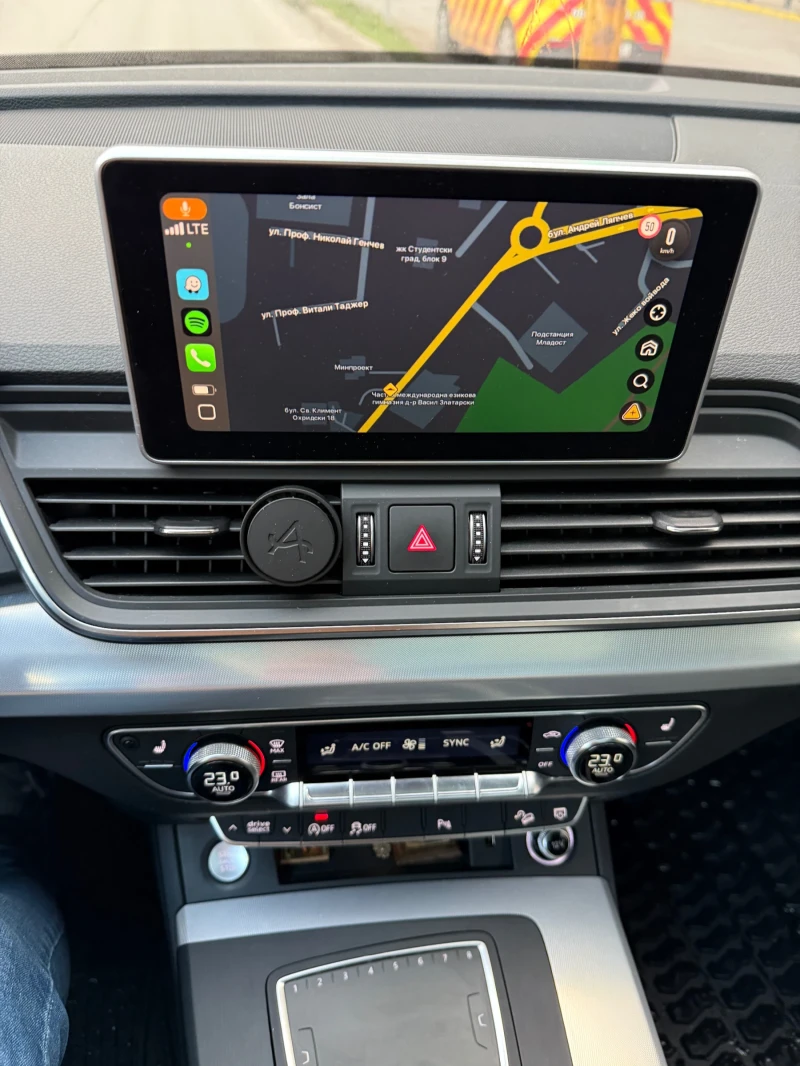 Audi Q5 2.0 TFSI, снимка 8 - Автомобили и джипове - 52909350