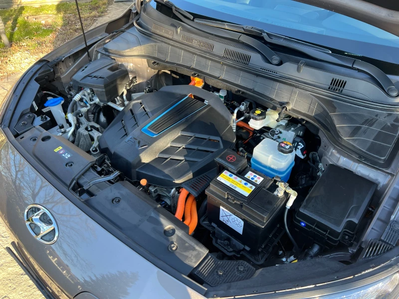 Hyundai Kona EV TREND, снимка 15 - Автомобили и джипове - 53247665