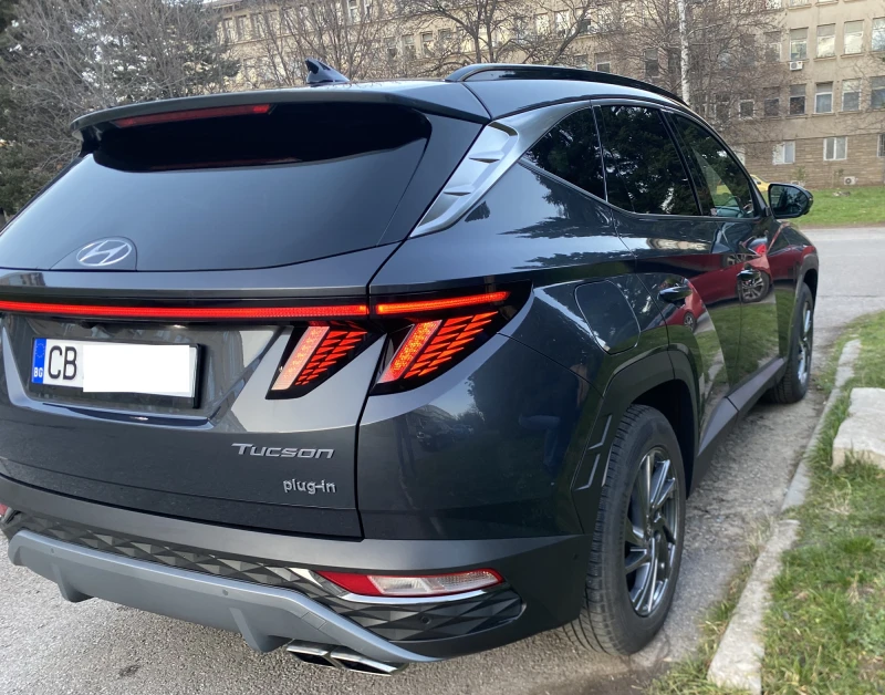 Hyundai Tucson, снимка 12 - Автомобили и джипове - 53480651