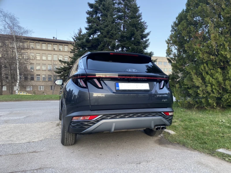 Hyundai Tucson, снимка 4 - Автомобили и джипове - 53480651