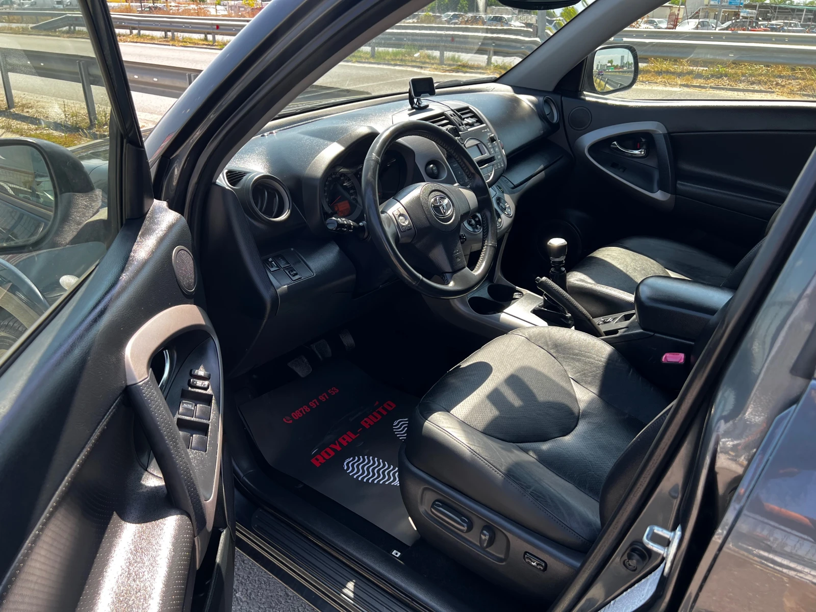Toyota Rav4 ЛИЗИНГ-КОЖА-КЛИМА-4Х4-ДИЗЕЛ - изображение 7