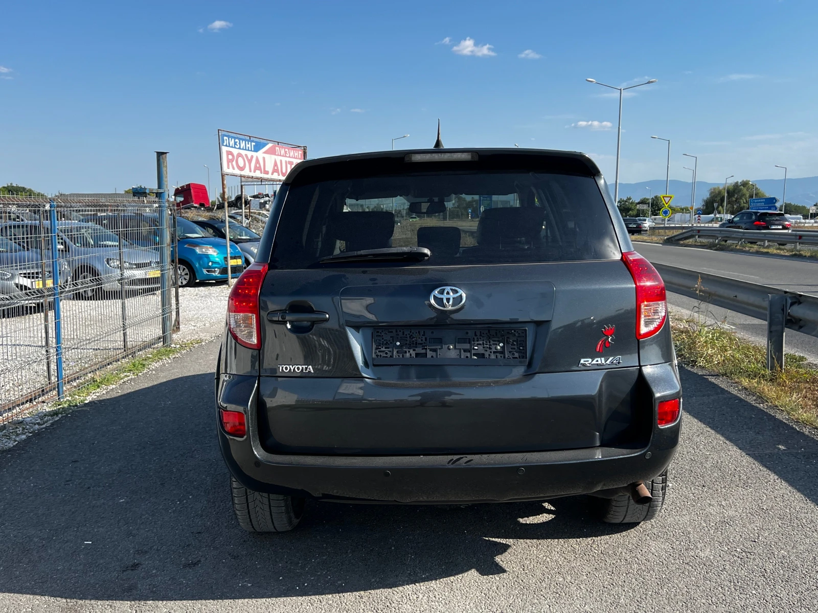 Toyota Rav4 ЛИЗИНГ-КОЖА-КЛИМА-4Х4-ДИЗЕЛ - изображение 4
