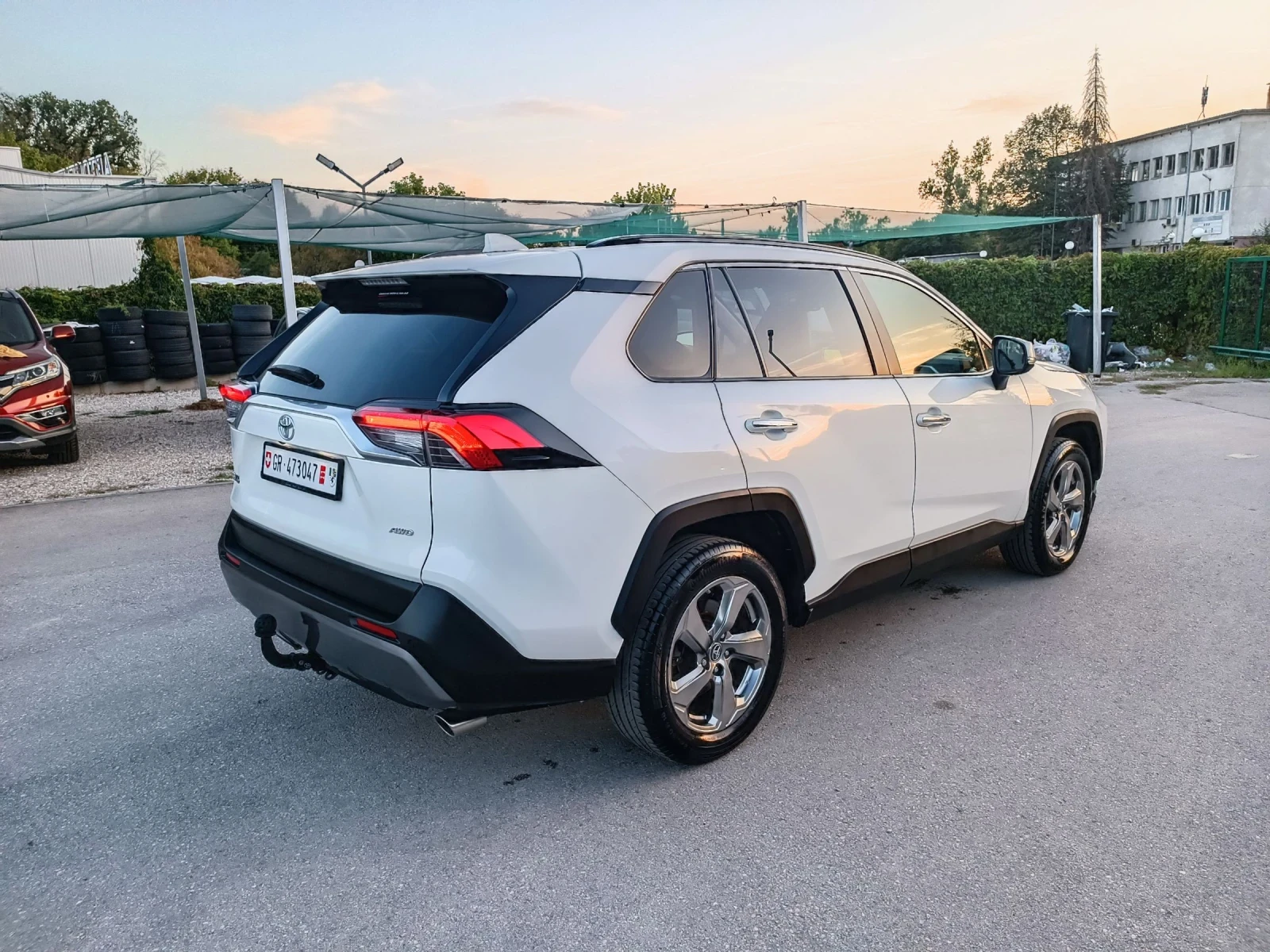 Toyota Rav4 2.0i-175кс-ШВЕЙЦАРИЯ-АВТОМАТ-4Х4-ДИСТРОНИК-FULL  - изображение 3