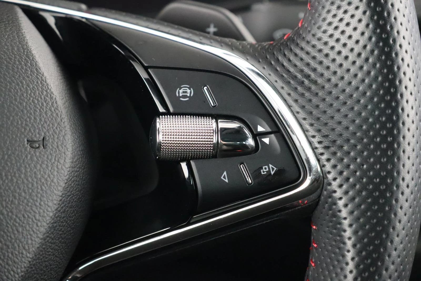 Skoda Kodiaq 2.0TSI* RS* 4X4* DSG* DISTR* MEMORY* CAM* LED* CAR | Mobile.bg   12