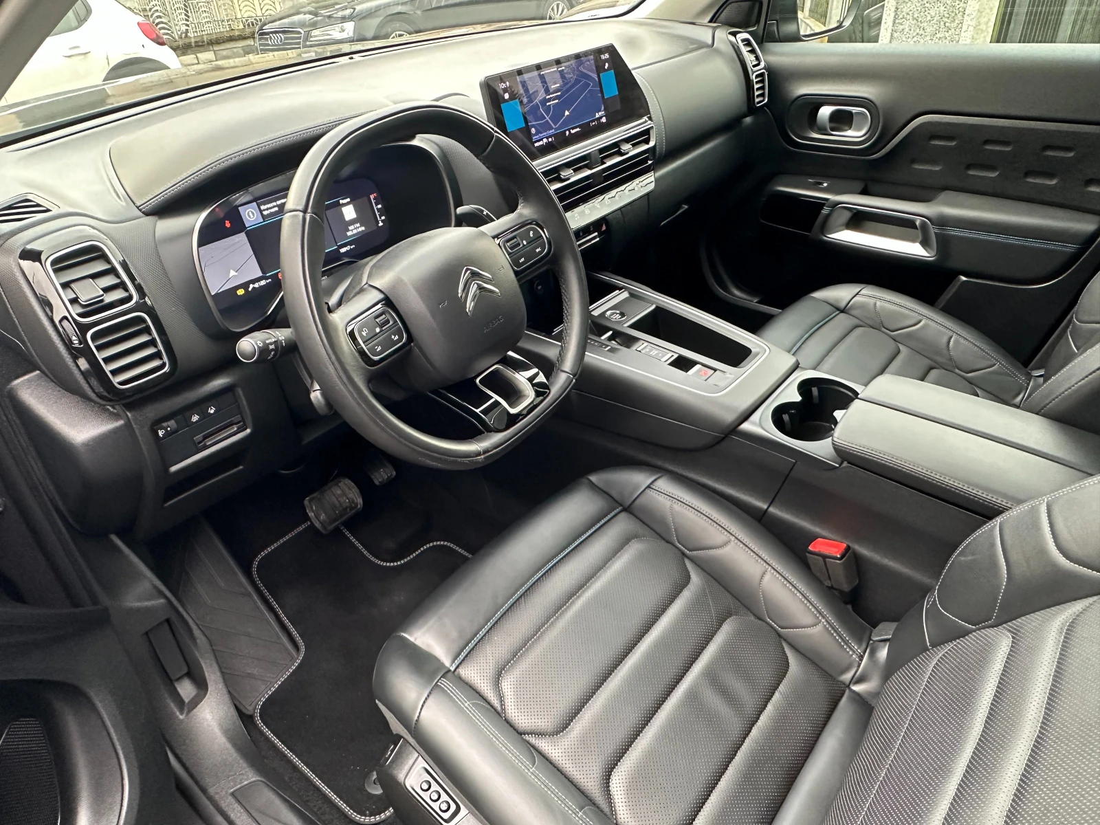 Citroen C5 Aircross FULL-LED-NAVI-DIST-PANO-КОЖА-AUTOMAT-CAMERA-PDC-E6 - изображение 8