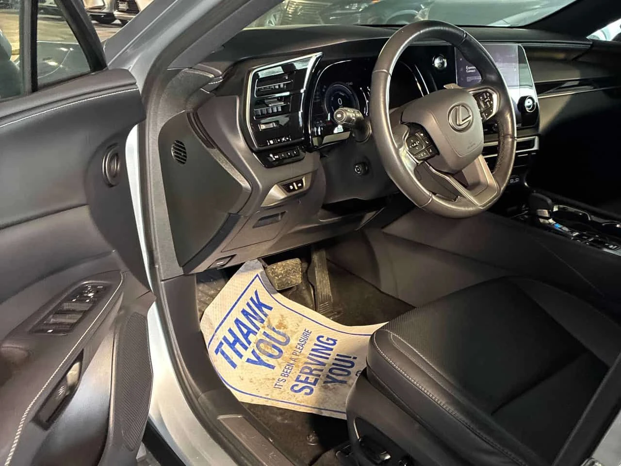 Lexus RX 350h  CARFAX, снимка 5 - Автомобили и джипове - 53800772