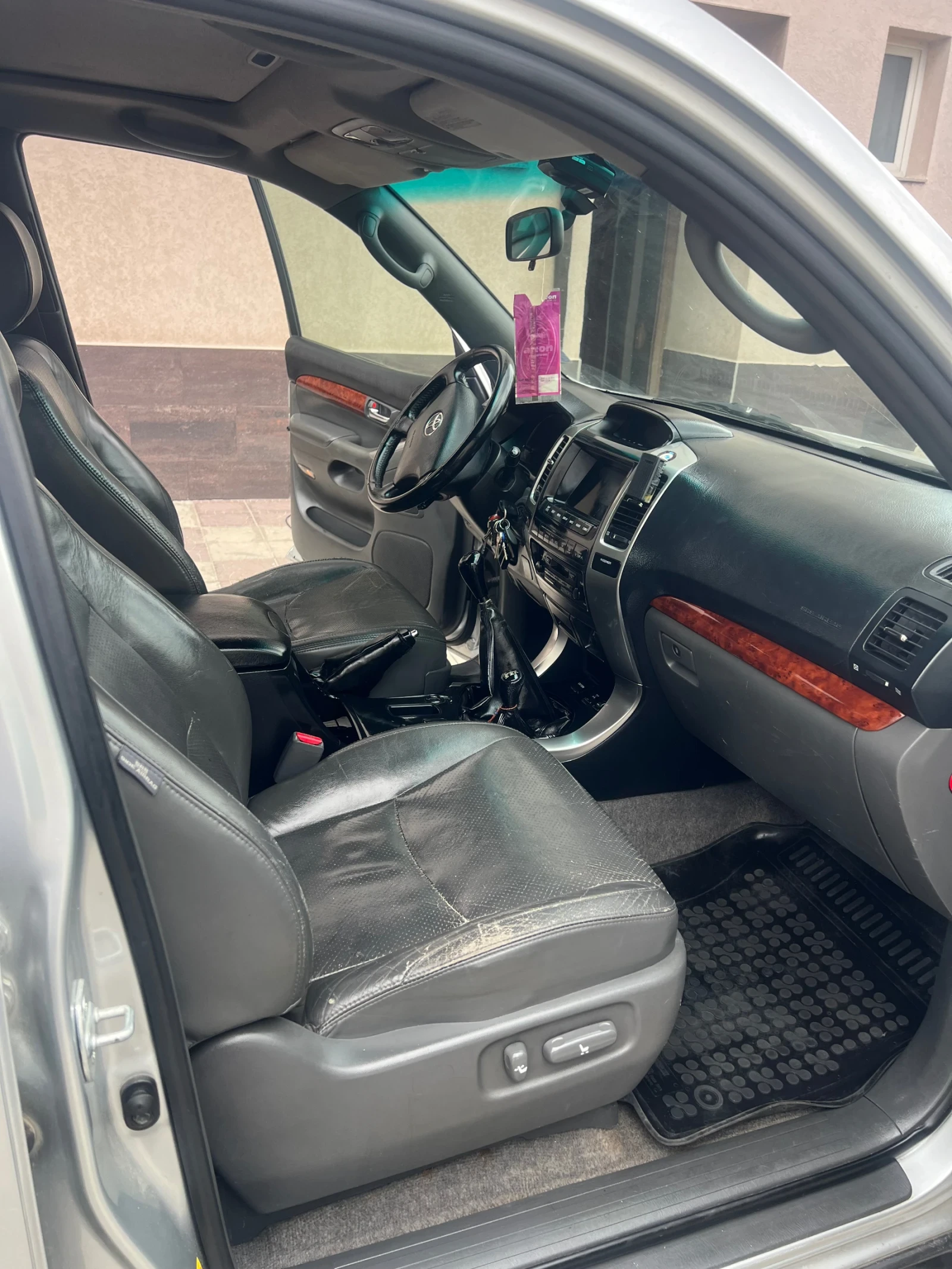 Toyota Land cruiser TOYOTA LAND CRUISER 120 3.0 D4D, снимка 8 - Автомобили и джипове - 54622601