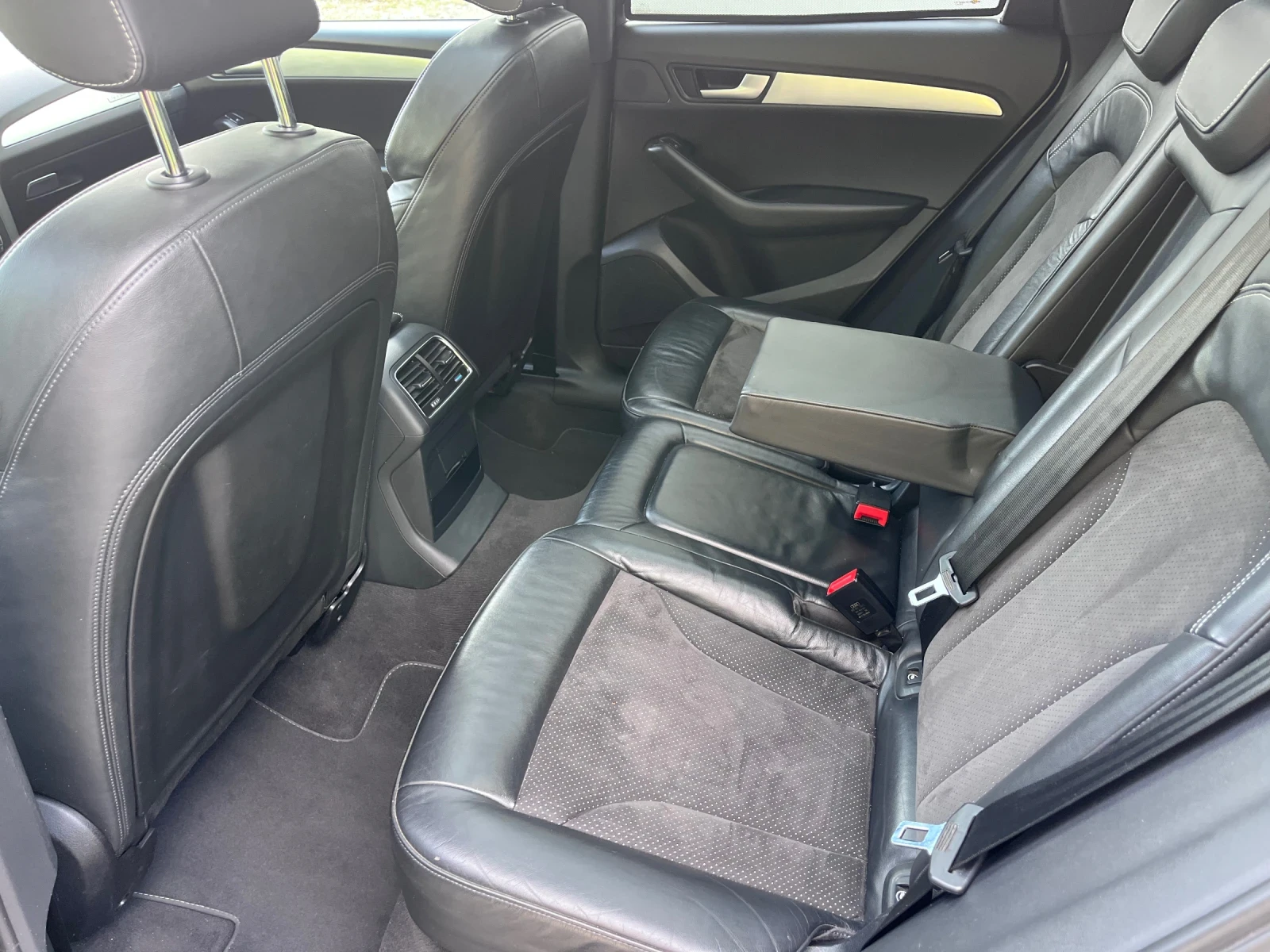Audi Q5 3.0TDI 3xSline, снимка 9 - Автомобили и джипове - 54654958