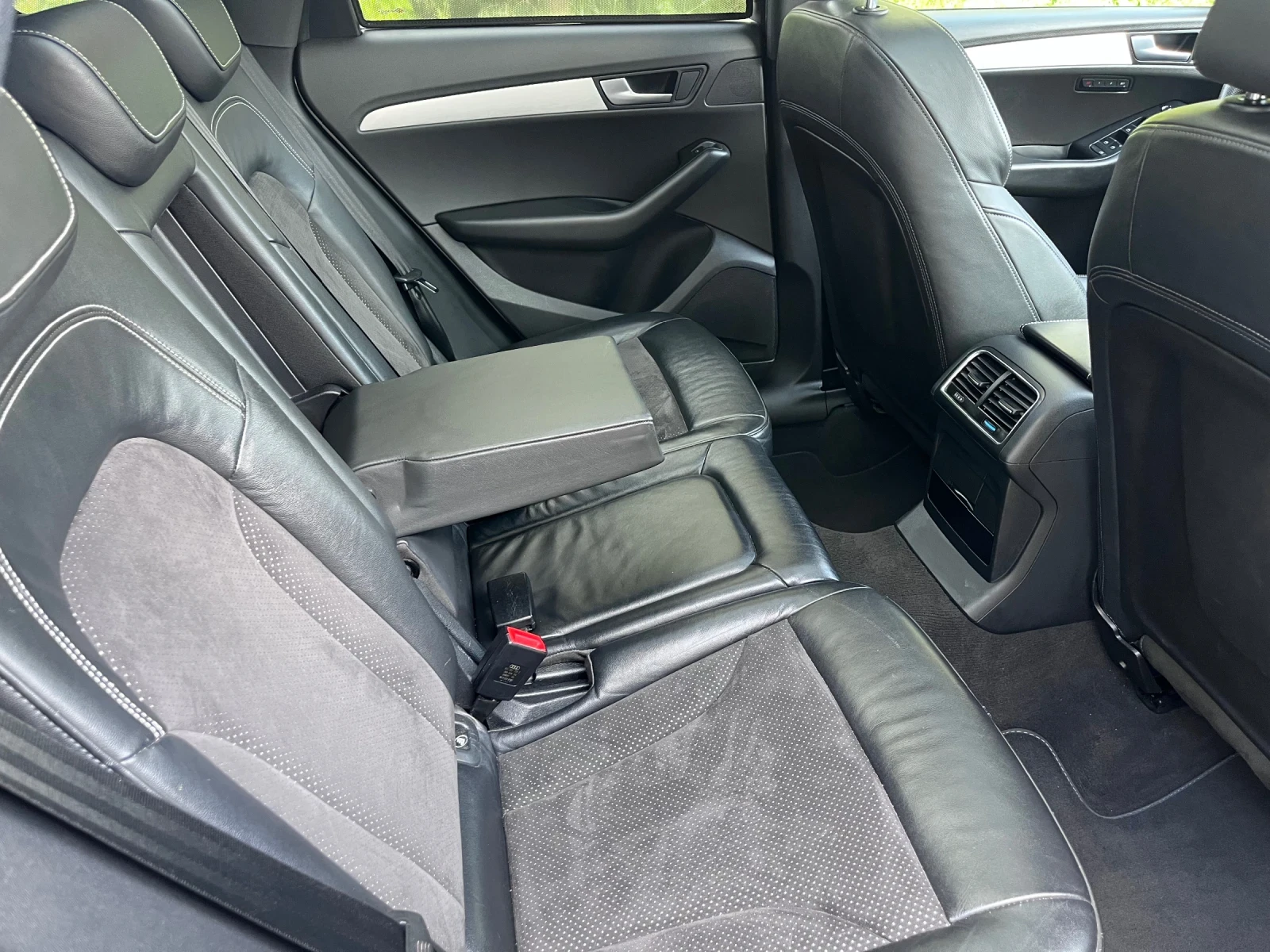 Audi Q5 3.0TDI 3xSline, снимка 10 - Автомобили и джипове - 54654958