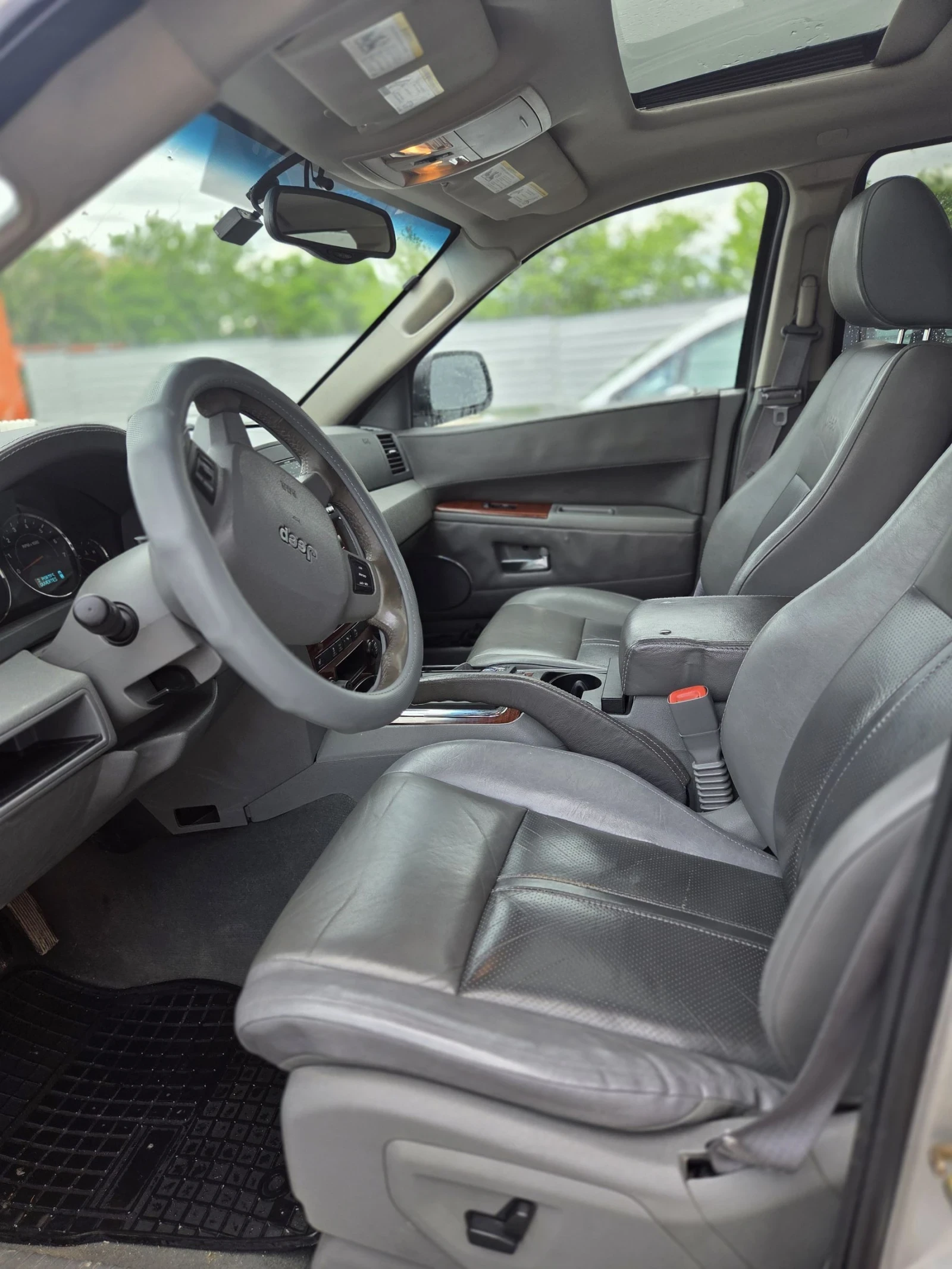 Jeep Grand cherokee, снимка 7 - Автомобили и джипове - 54866009